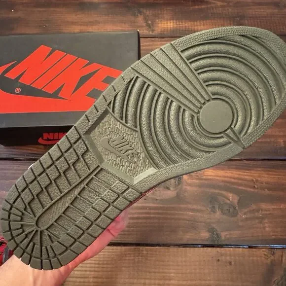 Jordan Retro High Premier Gucci Shoes